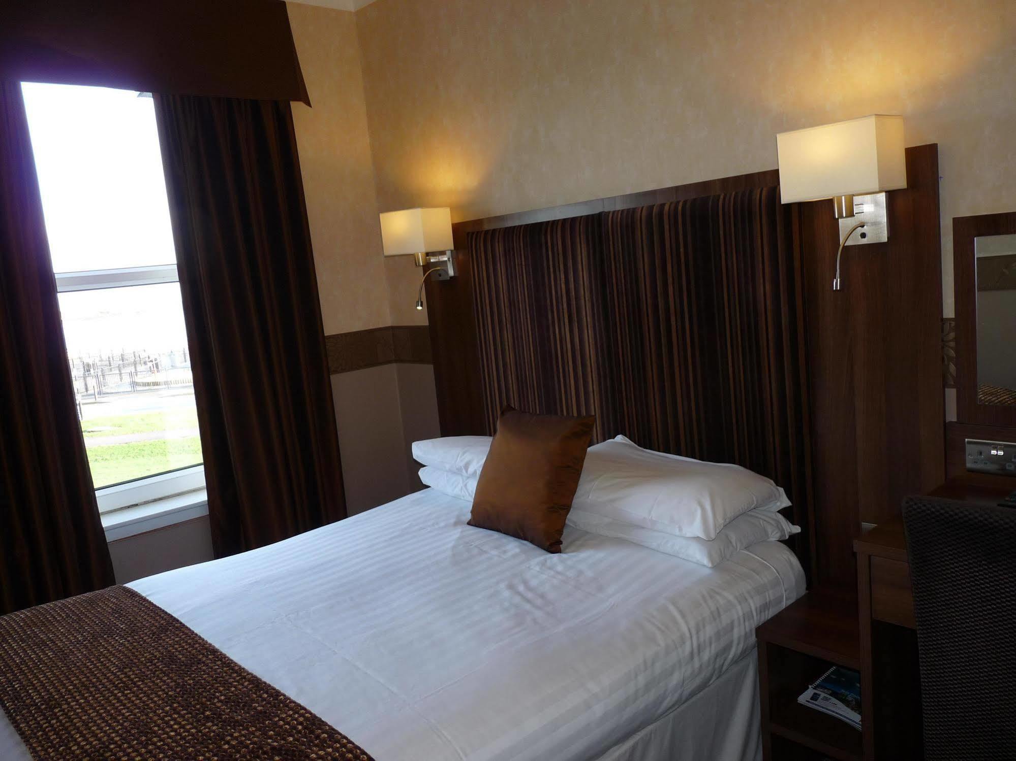 The Park Hotel Dunoon Ngoại thất bức ảnh