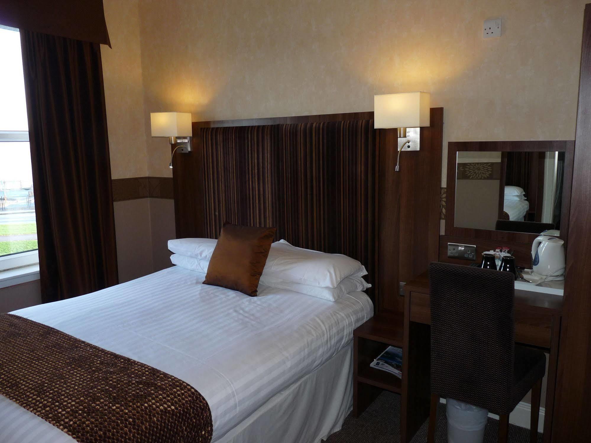 The Park Hotel Dunoon Ngoại thất bức ảnh